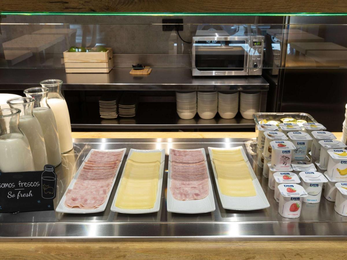 Ibis Budget Madrid Aeropuerto Ngoại thất bức ảnh
