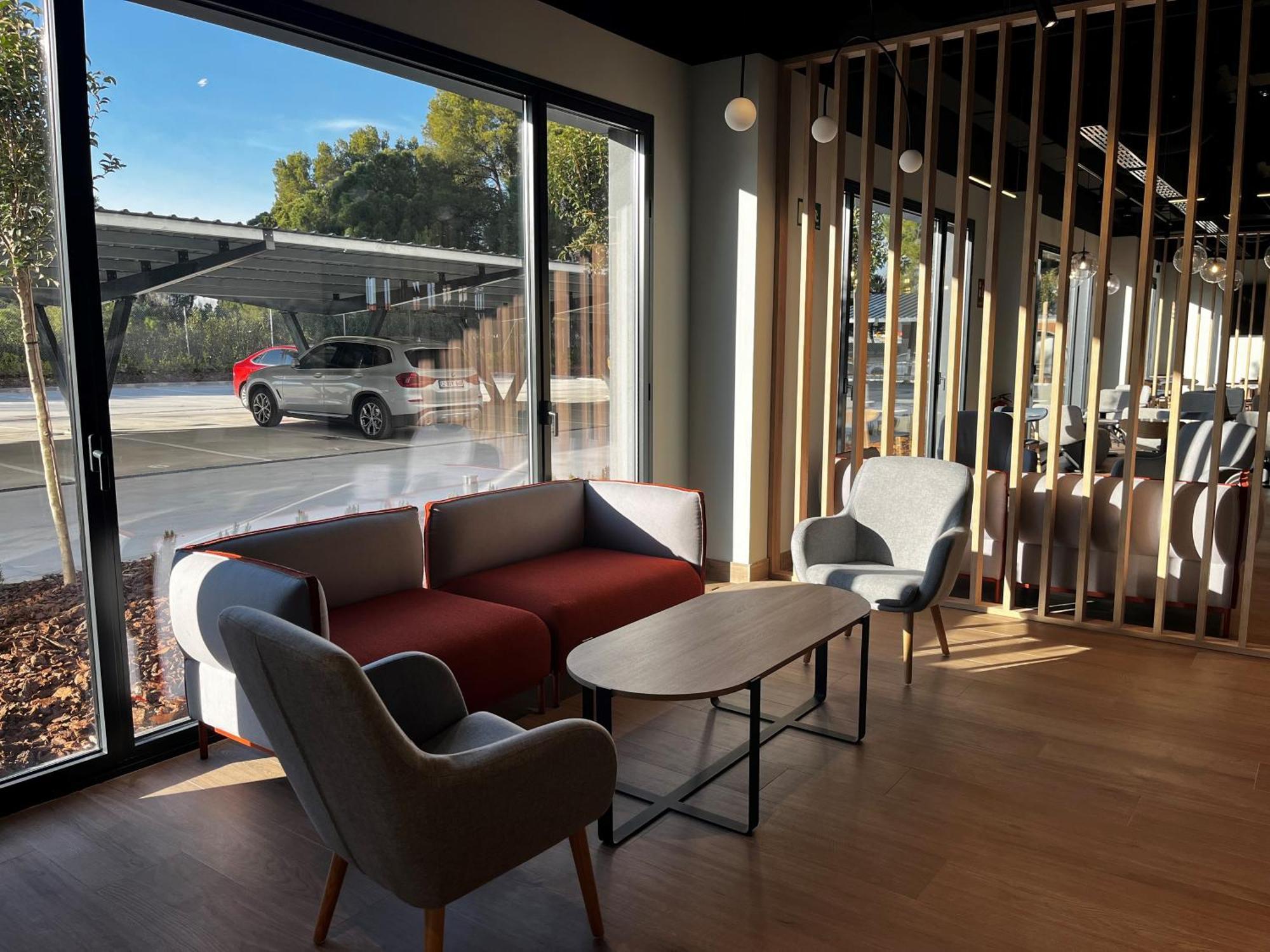 Ibis Budget Madrid Aeropuerto Ngoại thất bức ảnh