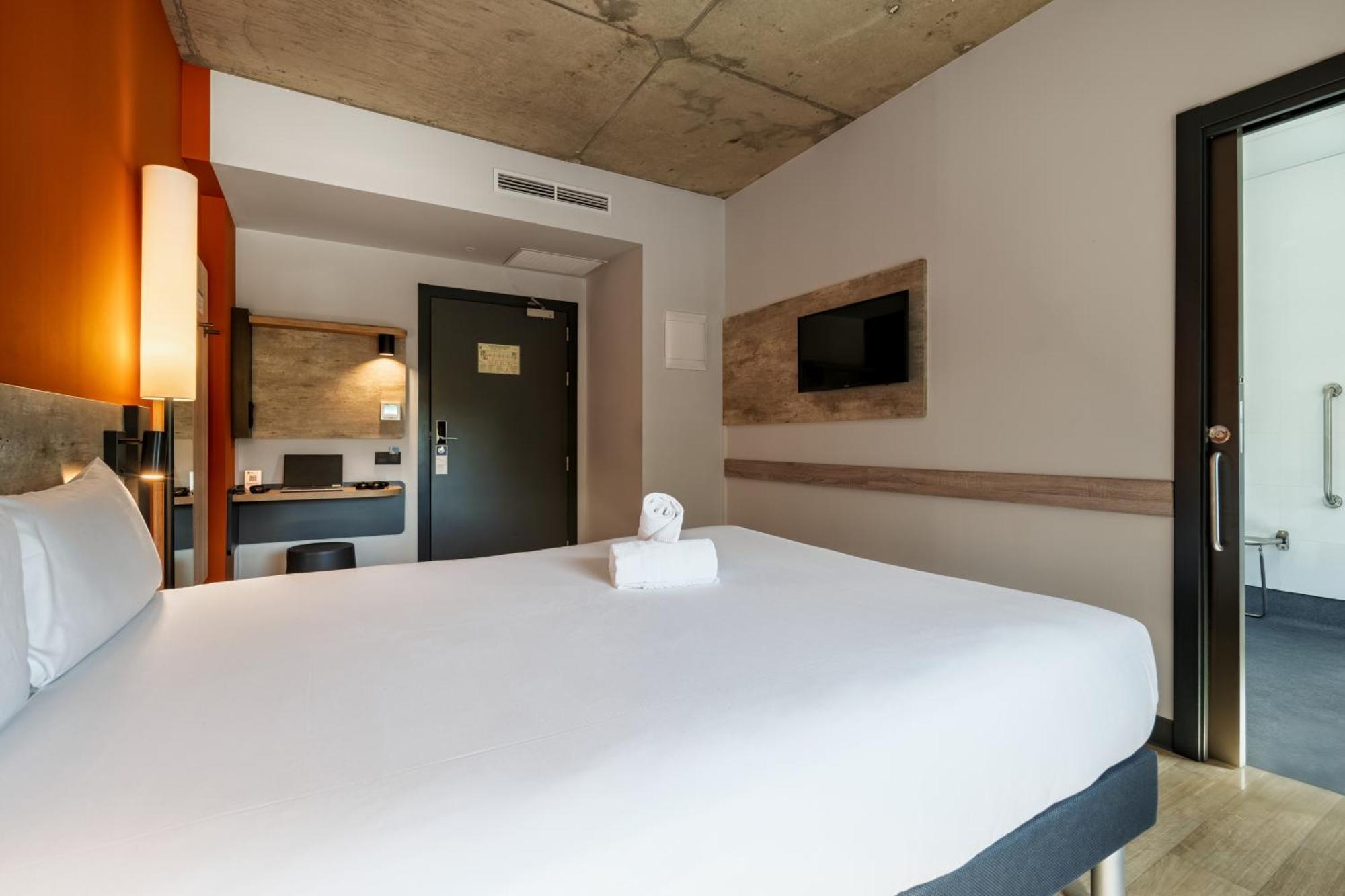 Ibis Budget Madrid Aeropuerto Ngoại thất bức ảnh