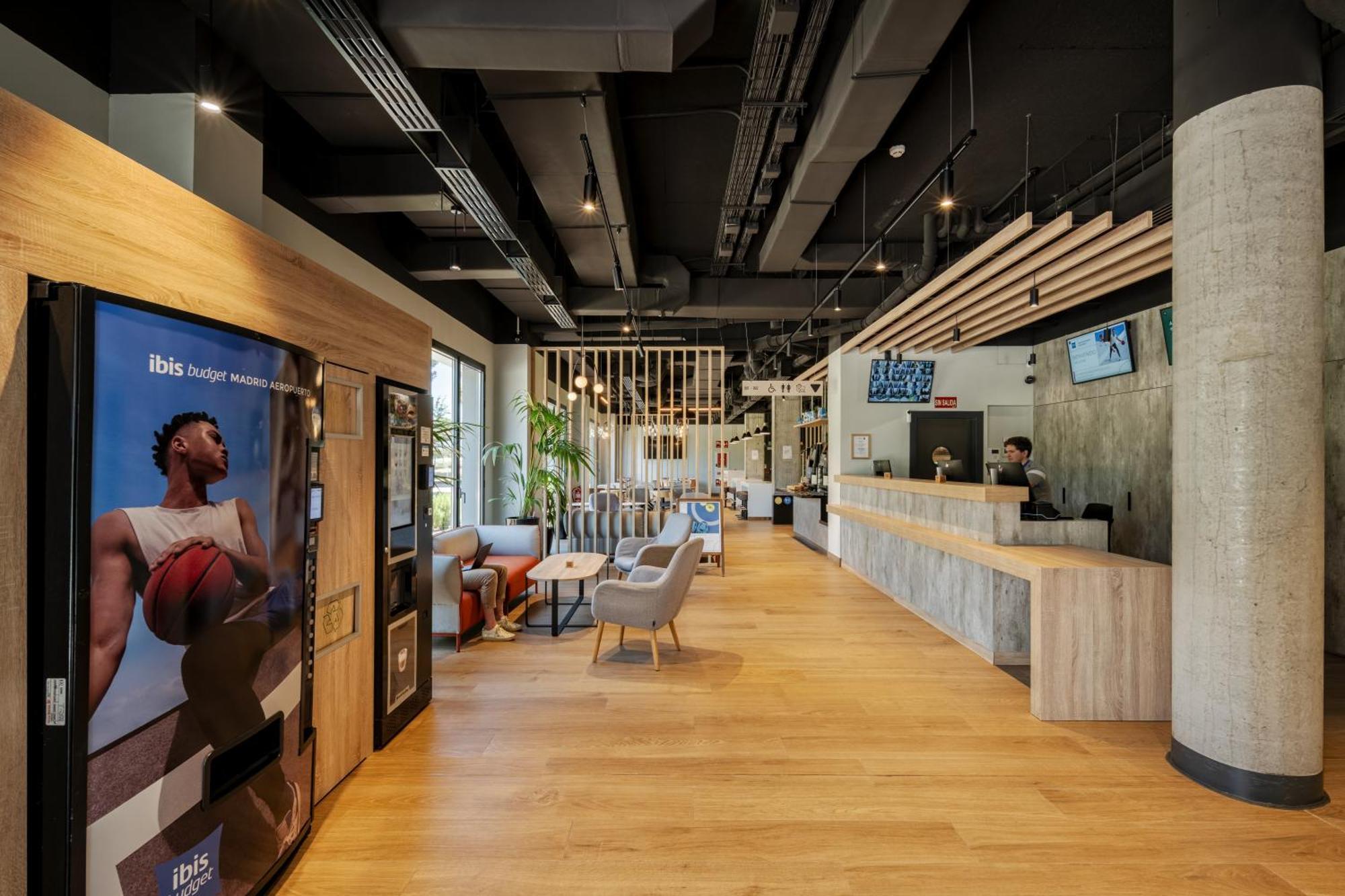 Ibis Budget Madrid Aeropuerto Ngoại thất bức ảnh
